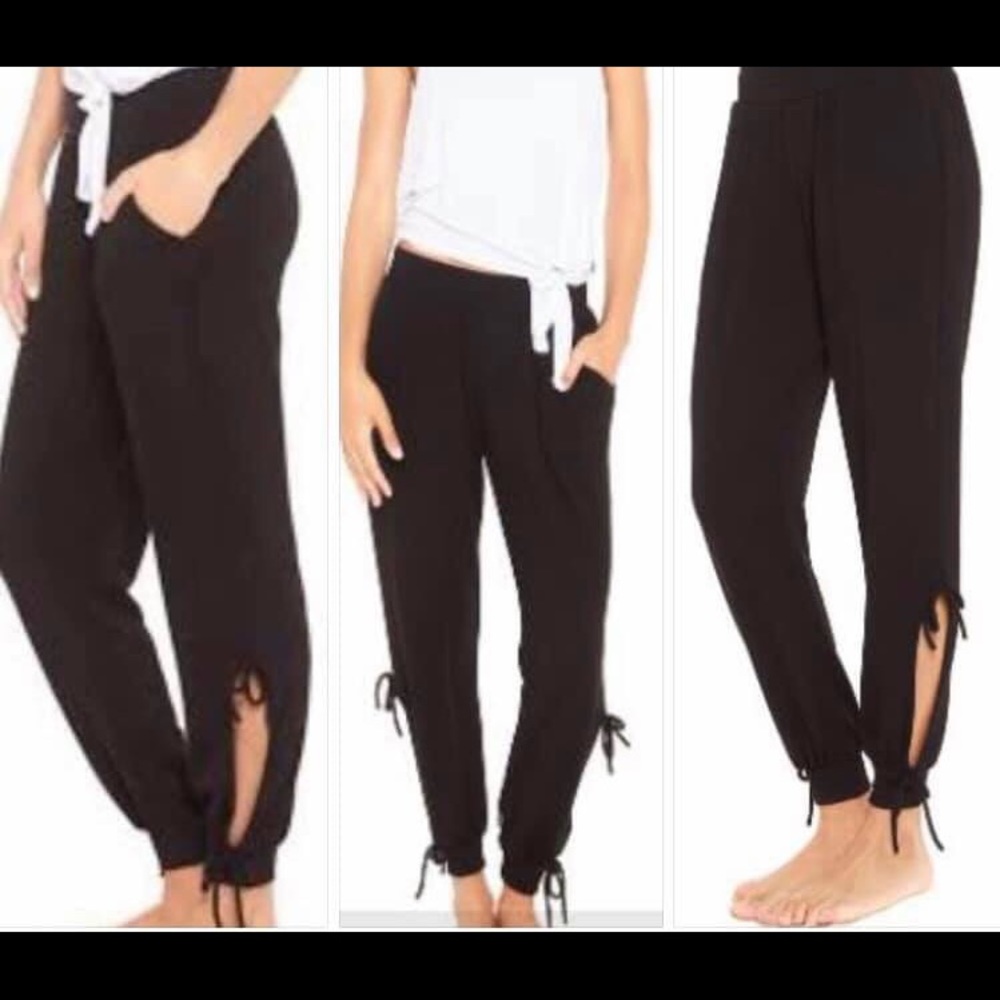 Navy joggers size small